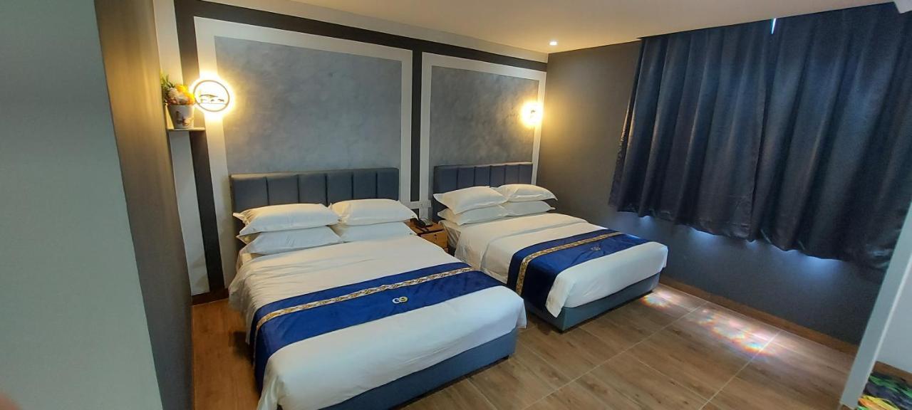 Good 9 Hotel - Cahaya Kota Puteri Pasir Gudang Extérieur photo