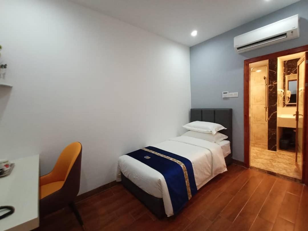 Good 9 Hotel - Cahaya Kota Puteri Pasir Gudang Extérieur photo