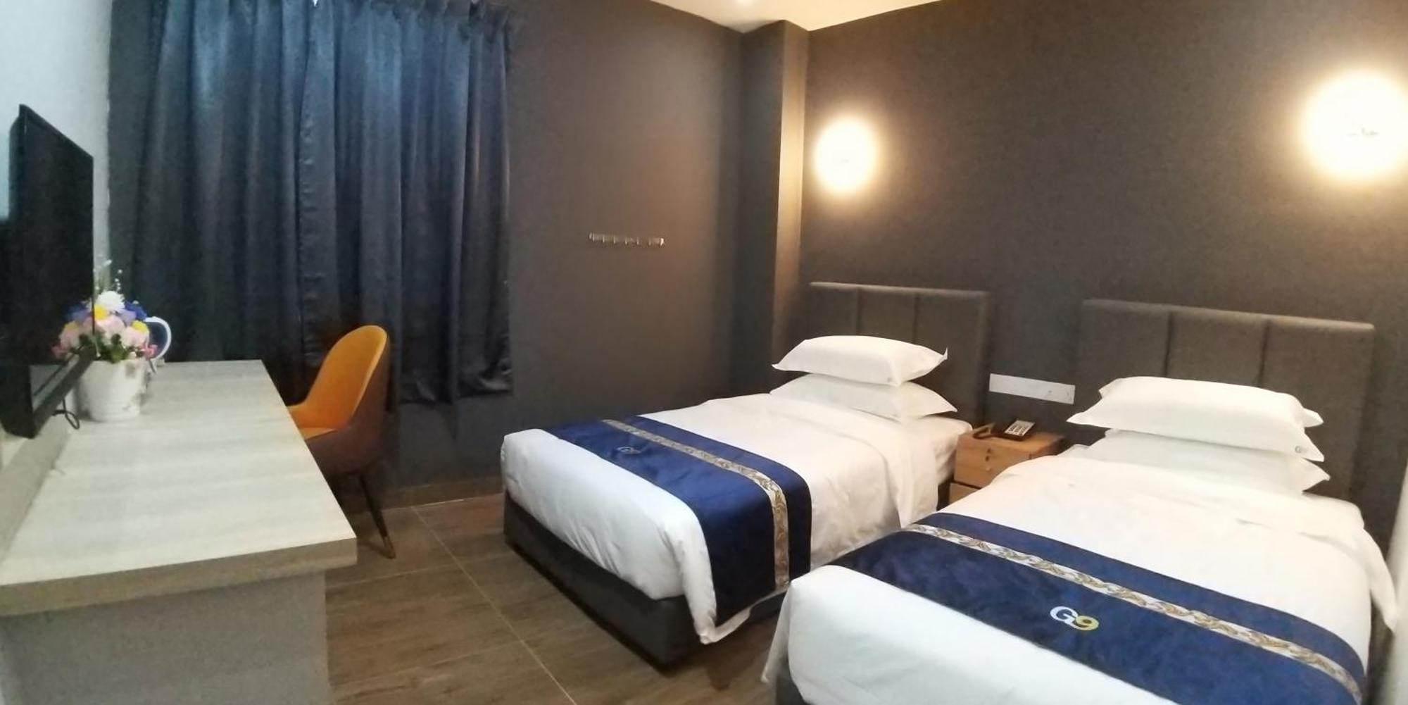 Good 9 Hotel - Cahaya Kota Puteri Pasir Gudang Extérieur photo