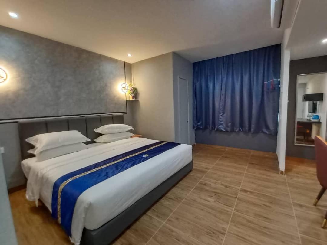 Good 9 Hotel - Cahaya Kota Puteri Pasir Gudang Extérieur photo