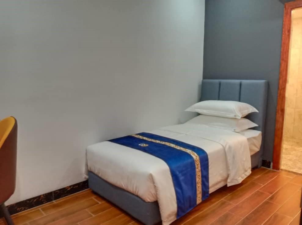 Good 9 Hotel - Cahaya Kota Puteri Pasir Gudang Extérieur photo